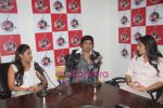 Rani Mukherjee and Vidya Balan with RJ Anurag Pandey at Fever FM on 8th Dec 2010 (16).JPG